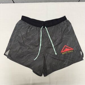 Nike Trail Black and Gray Athletic Shorts DRI-FIT Size L